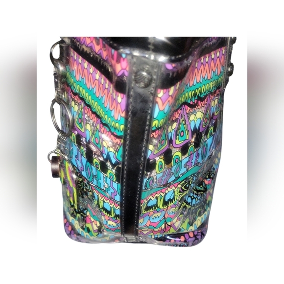 Sakroots Artist Circle Clear Fun Vinyl Summer Multicolor Tote Bag - Picture 3 of 8
